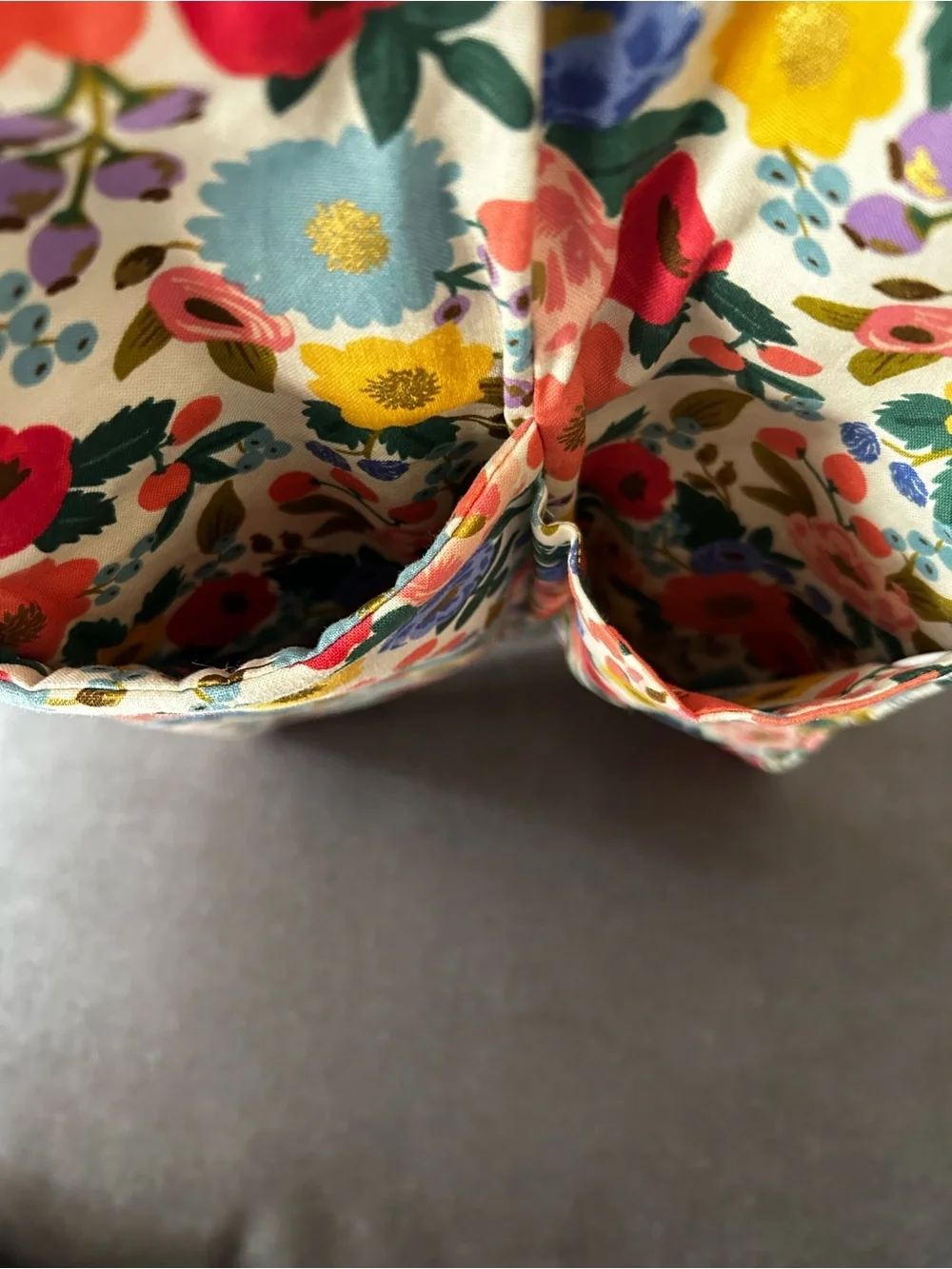 Playful Peanut Floral Hair Tool Holster Hair Straightener Curler Case Wrap Pouch